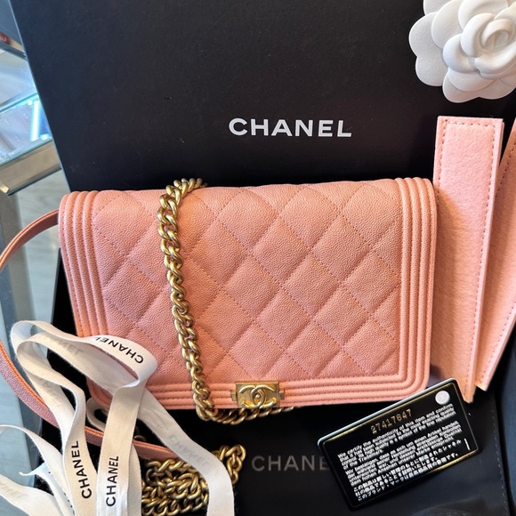 💯🥰❤️ CHANEL Caviar Quilted Boy Wallet On Chain WOC Pink - Picture 14 of 16